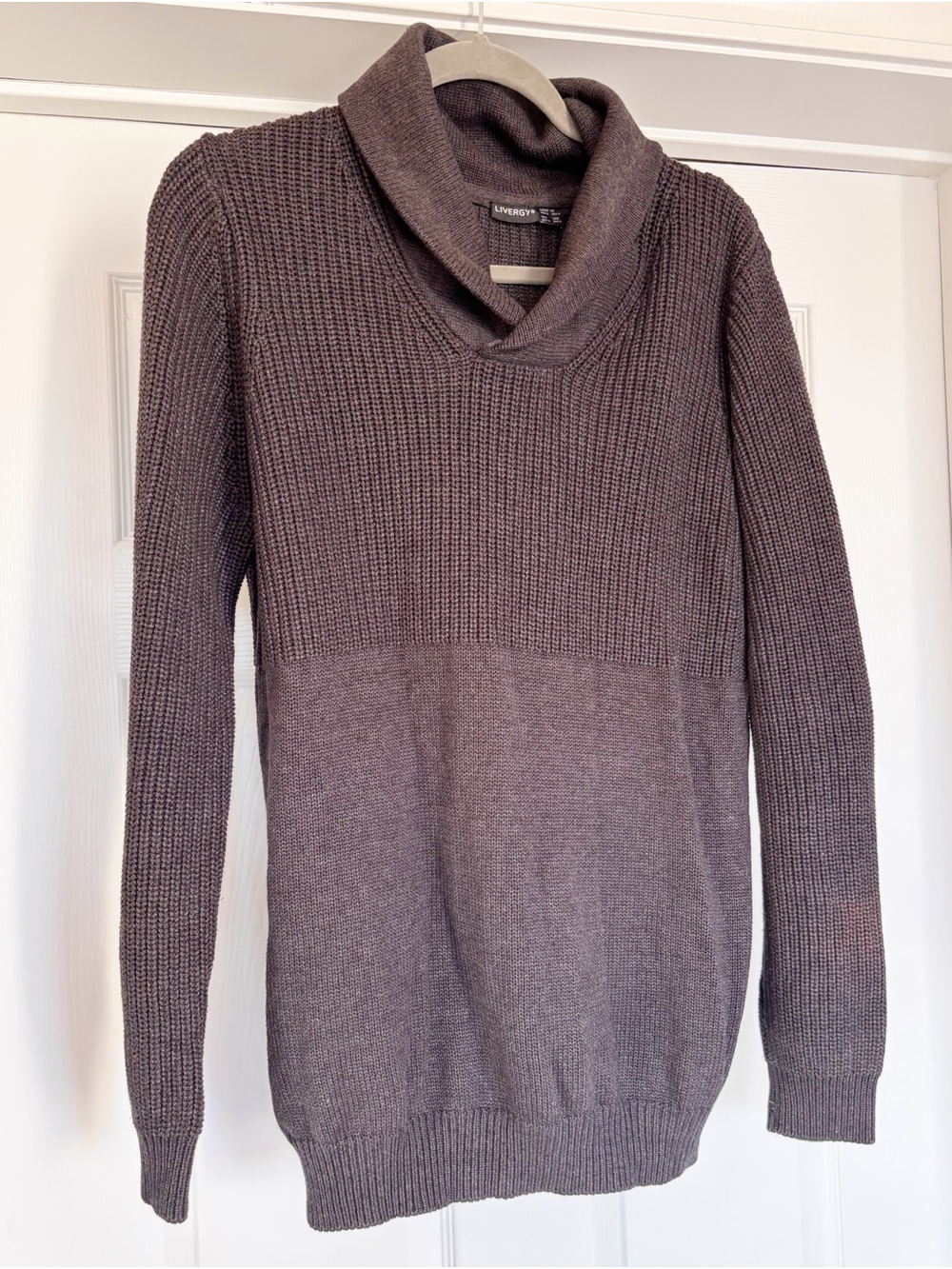 EUC Livergy Gray Shawl Collar Men's Sweater in Size Medium
